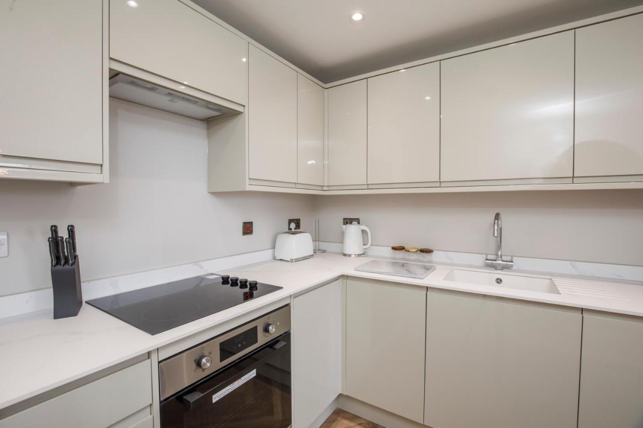 Crescent Court Modern And Luxurious Apartments York Exteriör bild