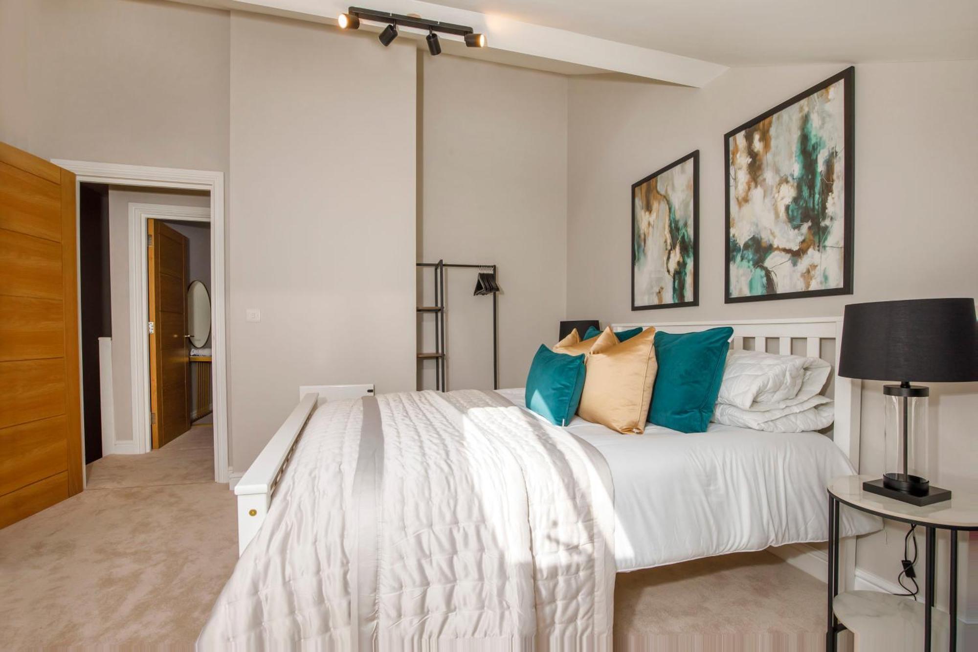 Crescent Court Modern And Luxurious Apartments York Exteriör bild