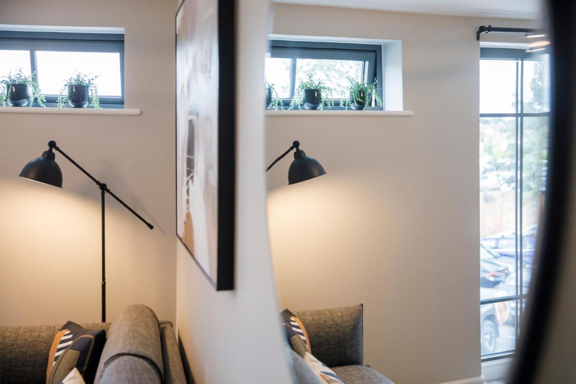 Crescent Court Modern And Luxurious Apartments York Exteriör bild